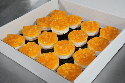 Mango yoghurt crunch